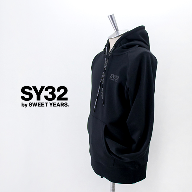 SY32   ビッグロゴパーカー　ブラック